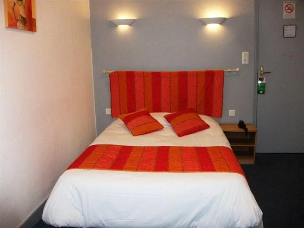 Hotel Bellevue Brest 2*,
