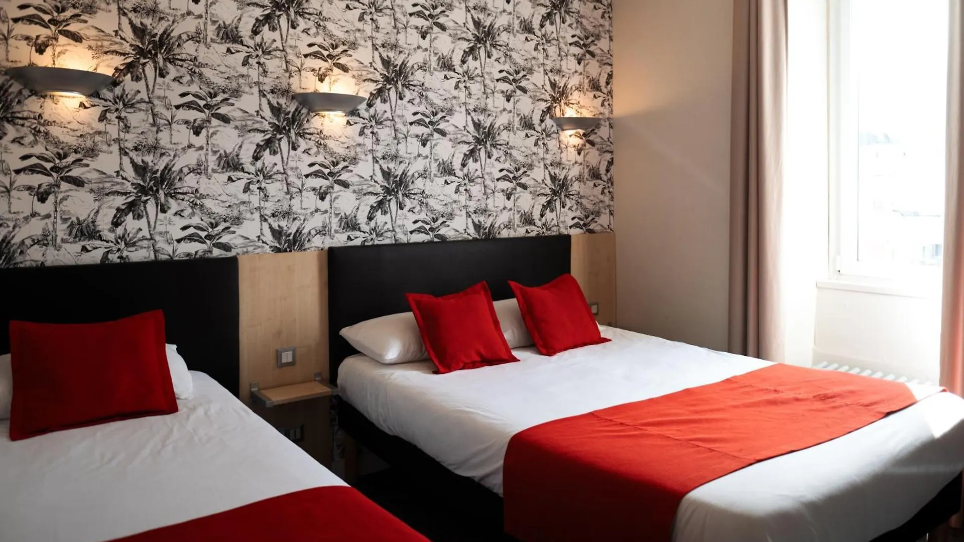 **  ברסט Hotel Bellevue צרפת